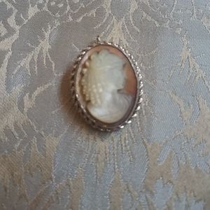 Sterling silver pendant/ brooche